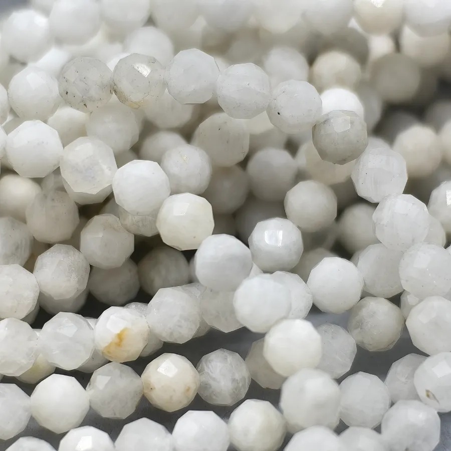 4%20mm%20Aytaşı%20(AAA%20Kalite)%20Fasetli%20Küre%20Kesim%20Doğal%20Taş%20Dizi