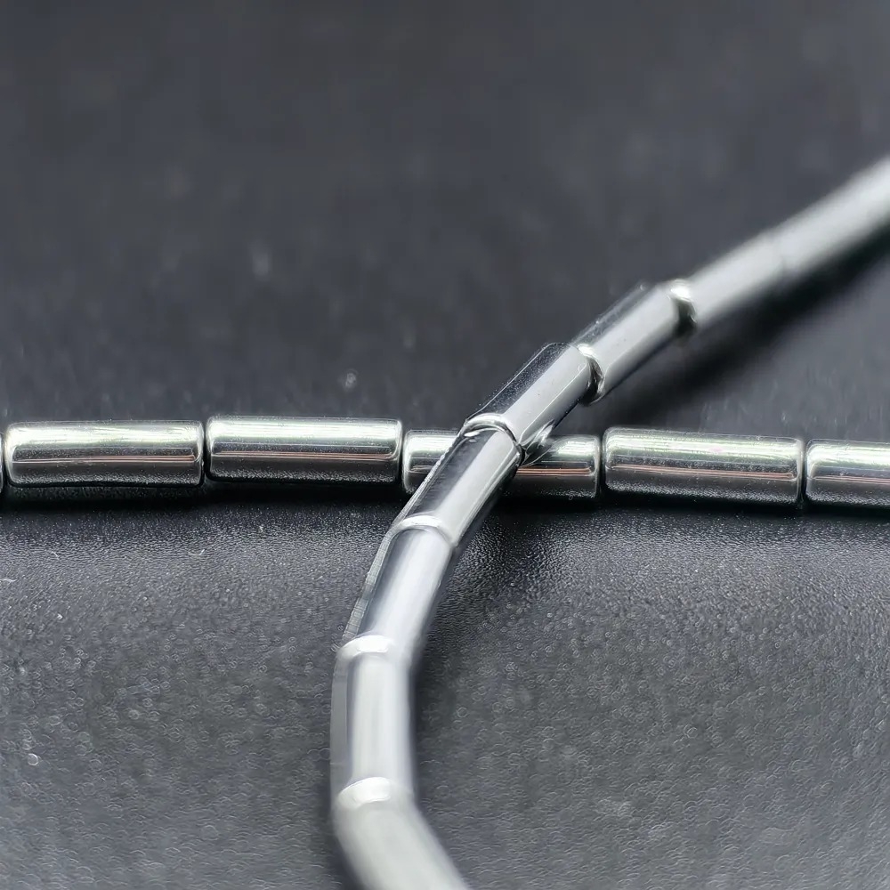 3x8%20mm%20Füme%20Silindir%20%20Hematit%20Doğal%20Taş
