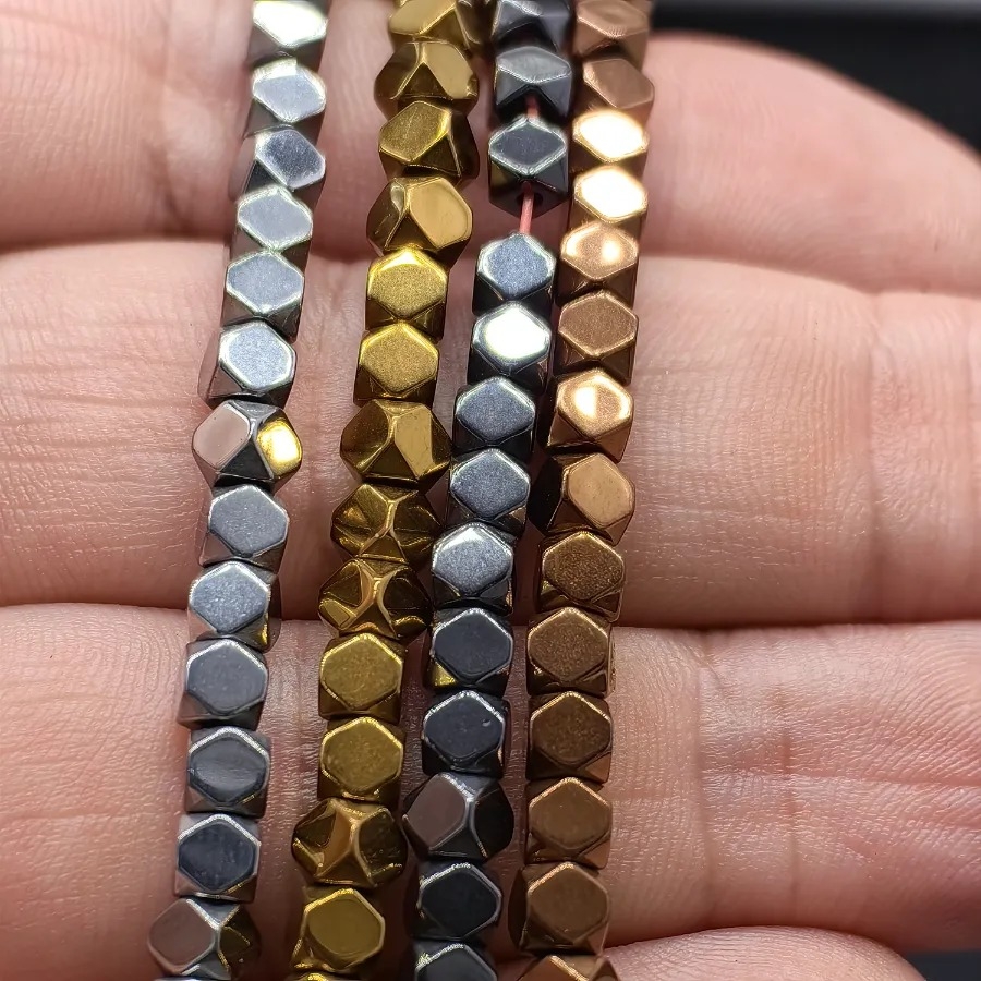 4x4%20mm%20Altın%20Sarı%20Altıgen%20Hematit%20Doğal%20Taş