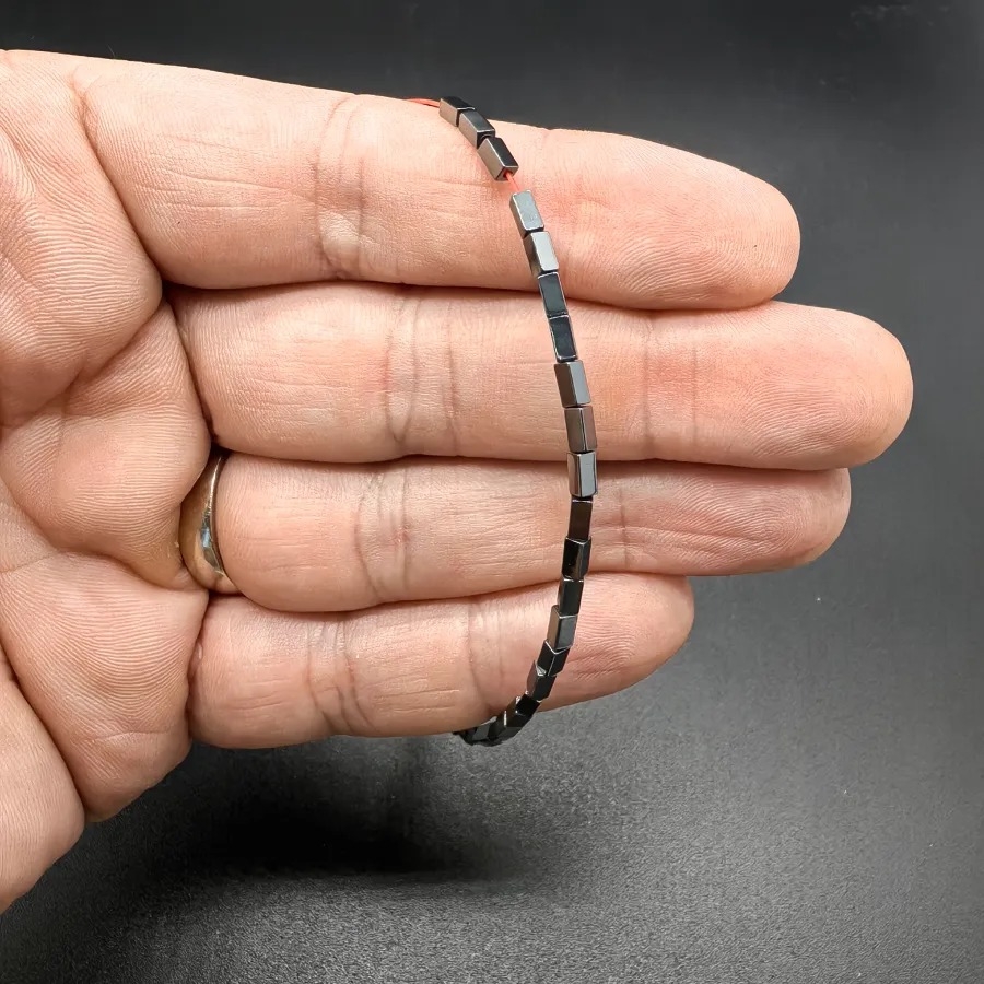 2x4%20mm%20Füme%20Dikdörtgen%20%20Hematit%20Doğal%20Taş