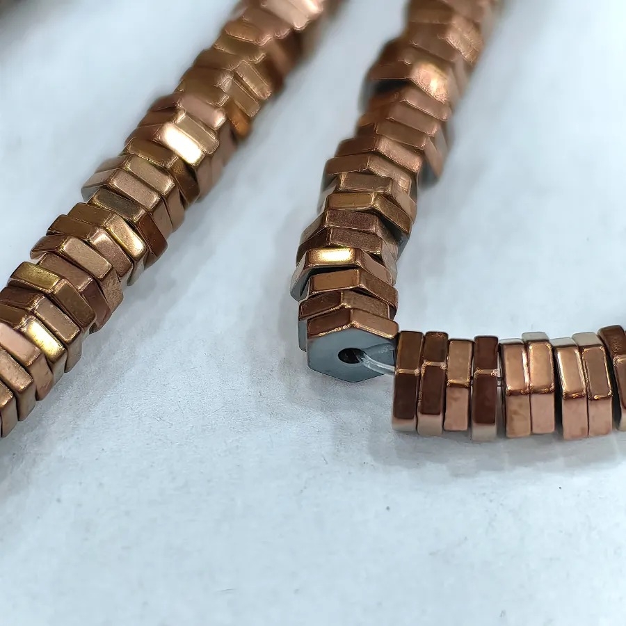 1x4%20mm%20Bakır%20Renk%20Vida%20Kesim%20%20Hematit%20Doğal%20Taş