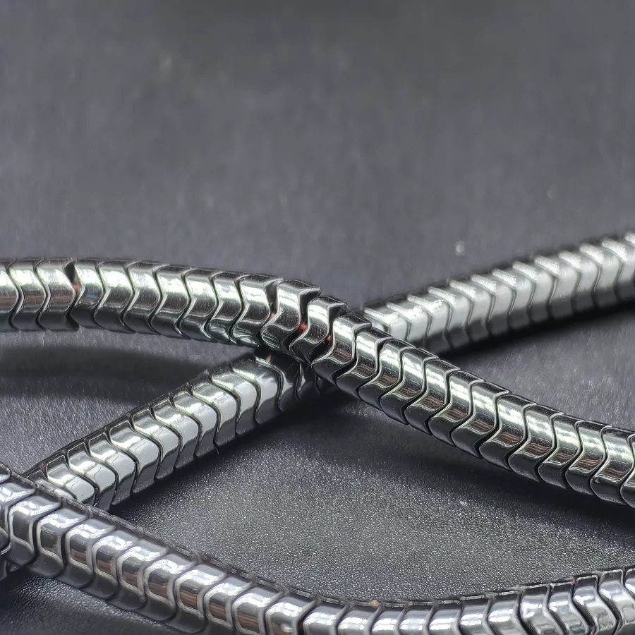 2x6%20mm%20Füme%20Dalgalı%20Disk%20Hematit%20Doğal%20Taş