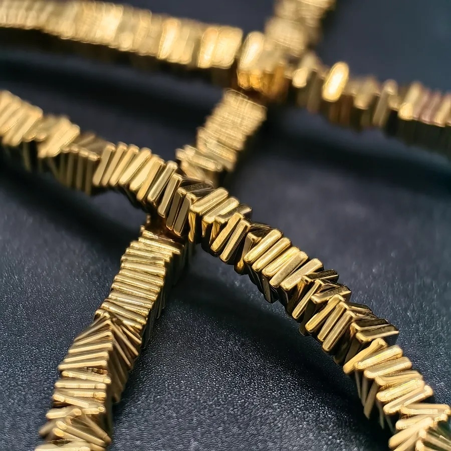 1x4%20mm%20Altın%20Sarı%20İnce%20Kare%20%20Hematit%20Doğal%20Taş