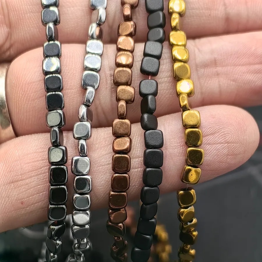 2x4%20mm%20Mat%20Siyah%20Yassı%20%20Hematit%20Doğal%20Taş