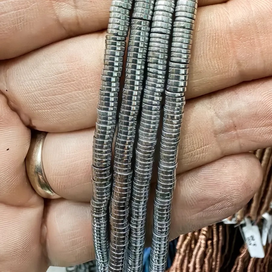 1x4%20mm%20Gümüş%20Renk%20Disk%20Rondela%20Hematit%20Doğal%20Taş