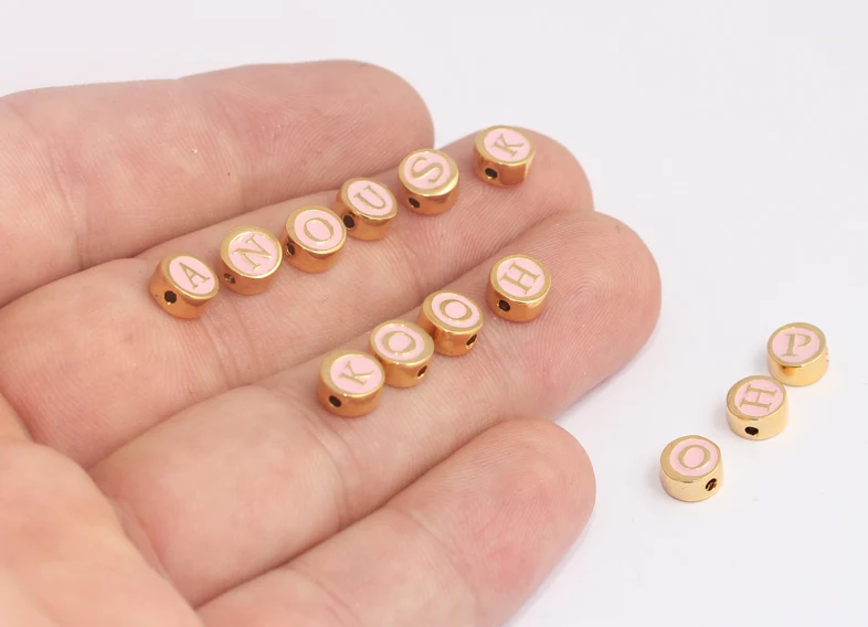 24%20Ayar%20Parlak%20Altın%20Kaplama%20Mini%20Açık%20Pembe%20Harf%20Bileklik%20ve%20Kolye%20Ucu,%20Harfli