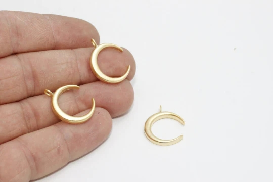 24%20Ayar%20Mat%20Altın%20Kaplama%20Hilal%20Kolye%20Ucu%20,%20Ay%20Charm