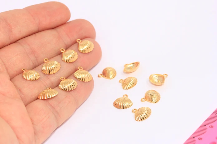 24%20Ayar%20Altın%20Kaplama%20Deniz%20Kabuğu%20Kolye%20Ucu,%20Midye%20Charm