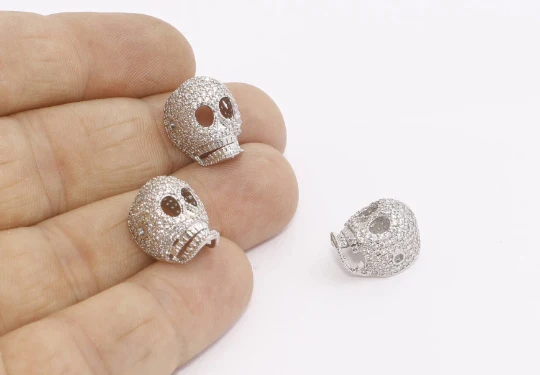 Gümüş%20Kaplama%20Beyaz%20Zirkon%20Taşlı%20Çift%20Delikli%20Kuru%20Kafa%20Charms,%20Kuru%20Kafa%20Kolye%20Ucu