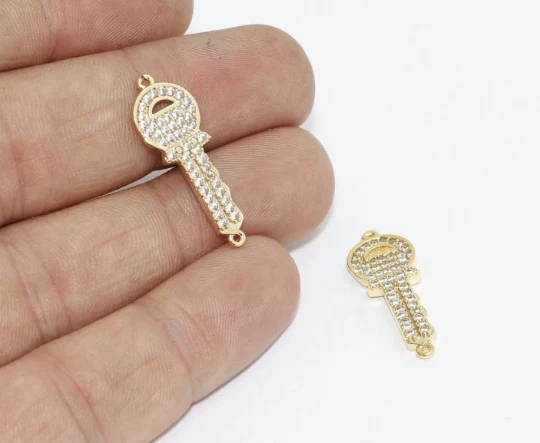 24%20Ayar%20Altın%20Kaplama%20Beyaz%20Zirkon%20Taşlı%20Çift%20Kulplu%20Anahtar%20Charms,%20Anahtar%20Kolye%20Ucu