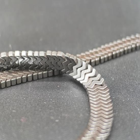 6 mm Yarasa  Hematit Doğal Taş