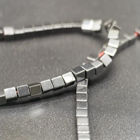 3 mm  Kare Küp  Hematit Doğal Taş