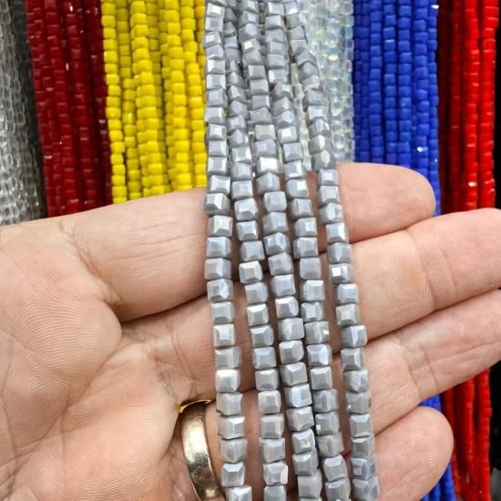 4mm Gri Küp Kesim Kristal Boncuk