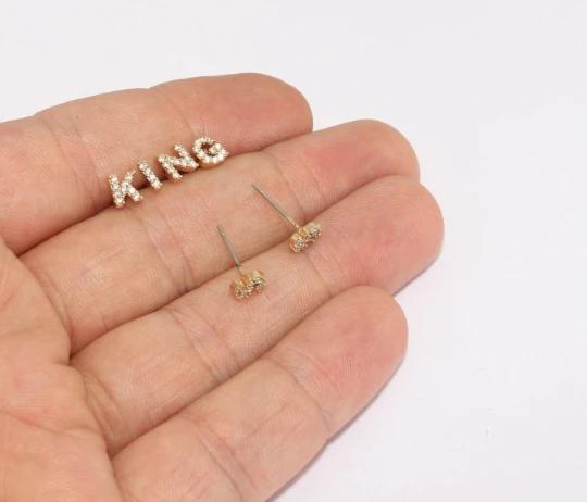 24 Ayar Altın Kaplama beyaz zirkon taşlı   harf küpe