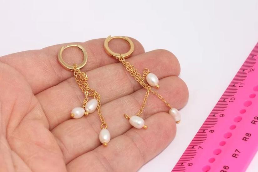 24 Ayar Altın Kaplama Beyaz İnci Damla Taşlı Zincir Sallantılı Halka Küpe