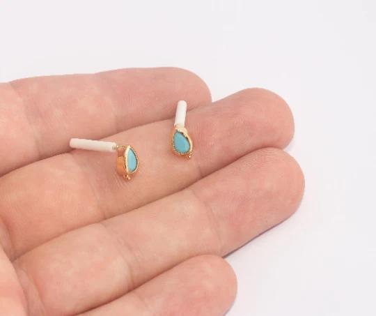 24 Ayar Altın Kaplama Turkuaz Taşlı Damla Küpe