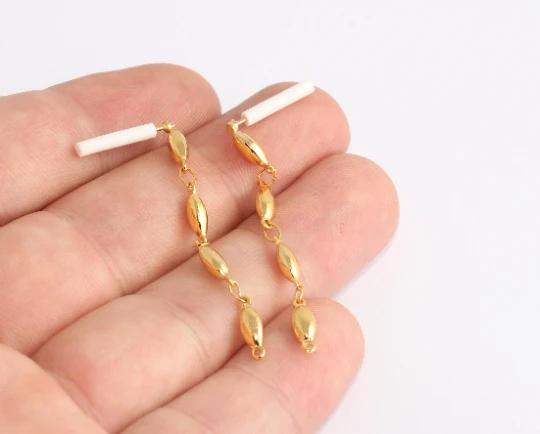 24 Ayar Altın Kaplama Sallantılı Zincir Bağlantılı Badem Küpe