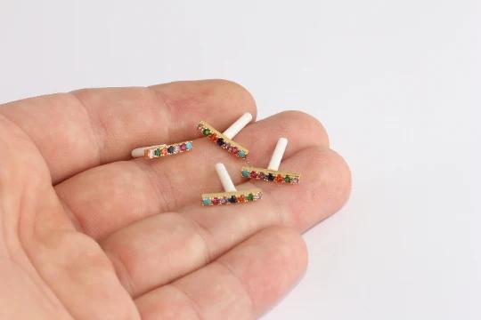 24 Ayar Altın Kaplama Renkli Taşlı Çubuk Küpe