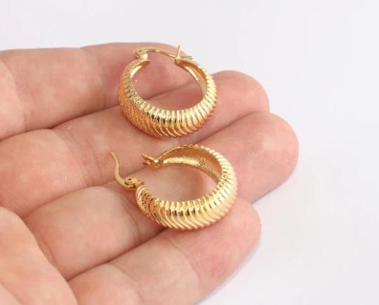 24 Ayar Altın Kaplama Deniz Kabuğu Halka Küpe