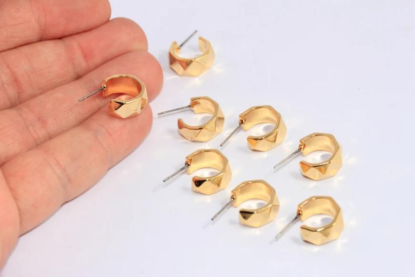 24 Ayar Altın Kaplama Geometrik Mini Halka Küpe