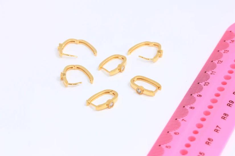 24 Ayar Altın Kaplama Beyaz Taşlı Oval Küpe