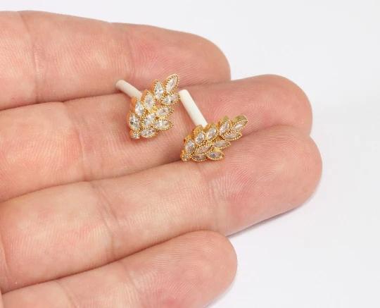 24 Ayar Altın Kaplama Beyaz Zirkon Taşlı Yaprak Küpe