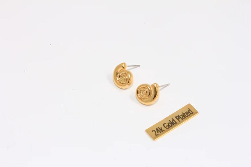 24 Ayar Altın Kaplama Deniz Kabuğu Küpe