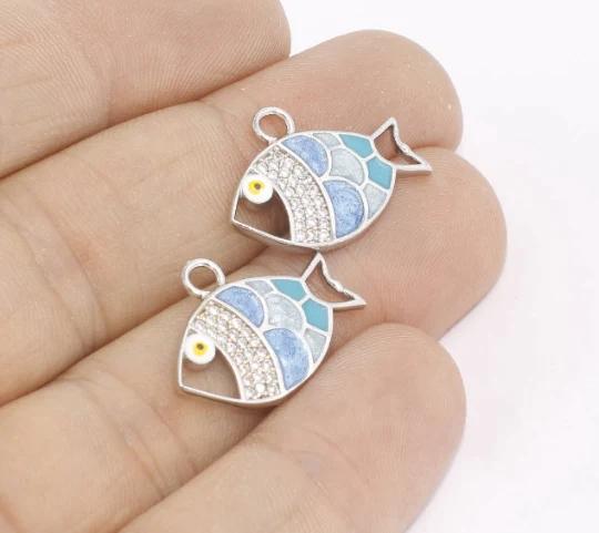 Gümüş Kaplama Beyaz Zirkon Taşlı Renkli Balık Charms,
