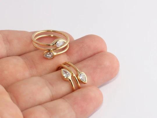 24 Ayar Altın Kaplama Beyaz Zirkon Taşlı Yaprak Uçlu Çift  Yüzük