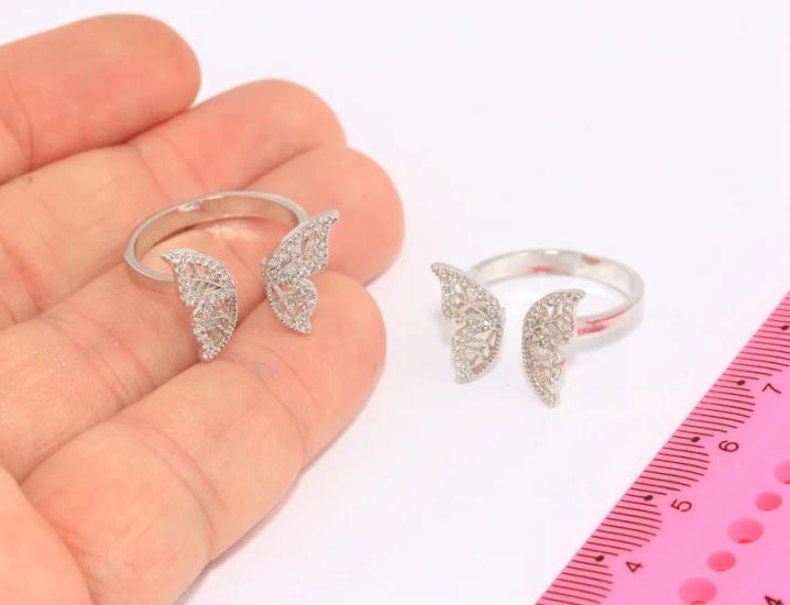 Rodyum Kaplama Gümüş Beyaz Taşlı Kelebek  Yüzük