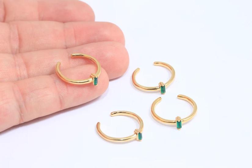 24 Ayar Altın Kaplama Yeşil Baget Taşlı Açık  Yüzük