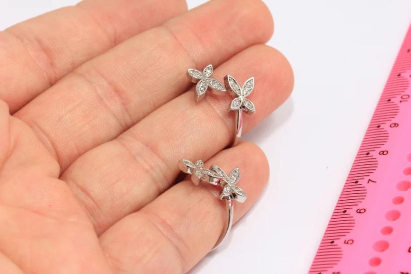 Rodyum Kaplama Gümüş Renk  Beyaz Zirkon Taşlı Kelebek  Yüzük