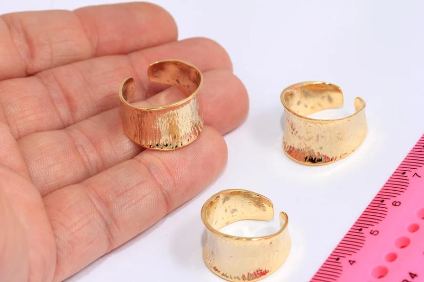 24 Ayar Altın Kaplama  Dokulu Kabuk  Yüzük