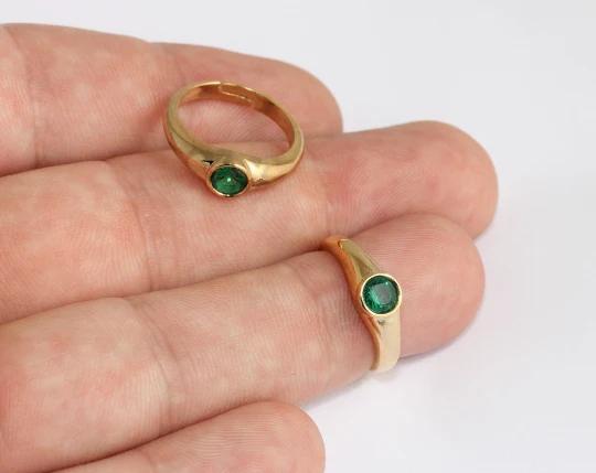 24 Ayar Altın Kaplama  Yeşil Taşlı  Yüzük