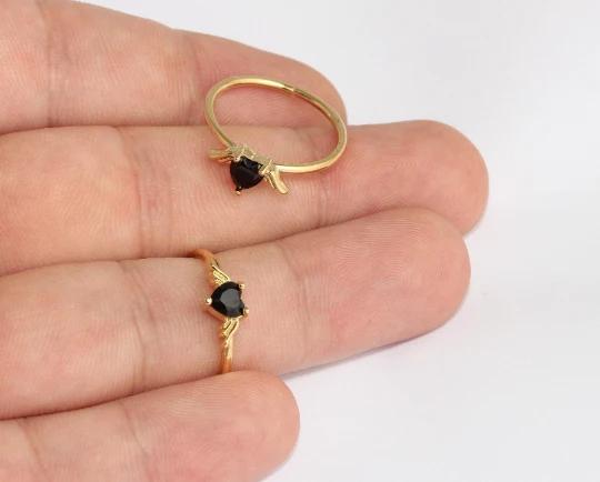 24 Ayar Altın Kaplama Siyah Taşlı Melek Kanadı  Yüzük