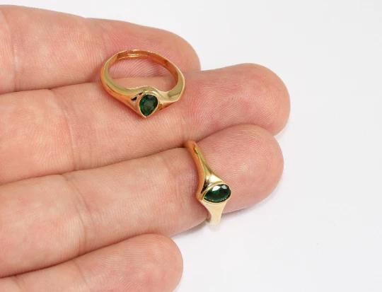 24 Ayar Altın Kaplama Yeşil Taşlı Damla  Yüzük