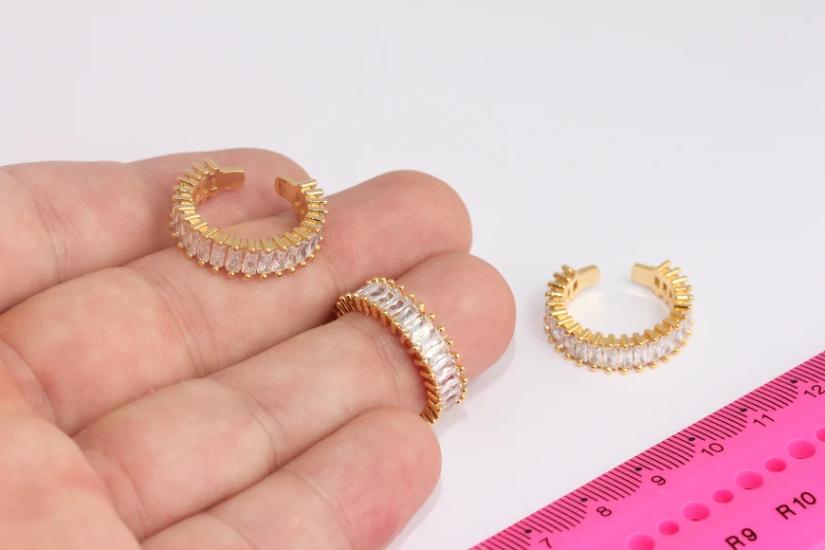 24 Ayar Altın Kaplama Beyaz Baget Taşlı  Yüzük