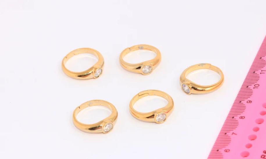 24 Ayar Altın Kaplama Beyaz Taşlı Yüzük