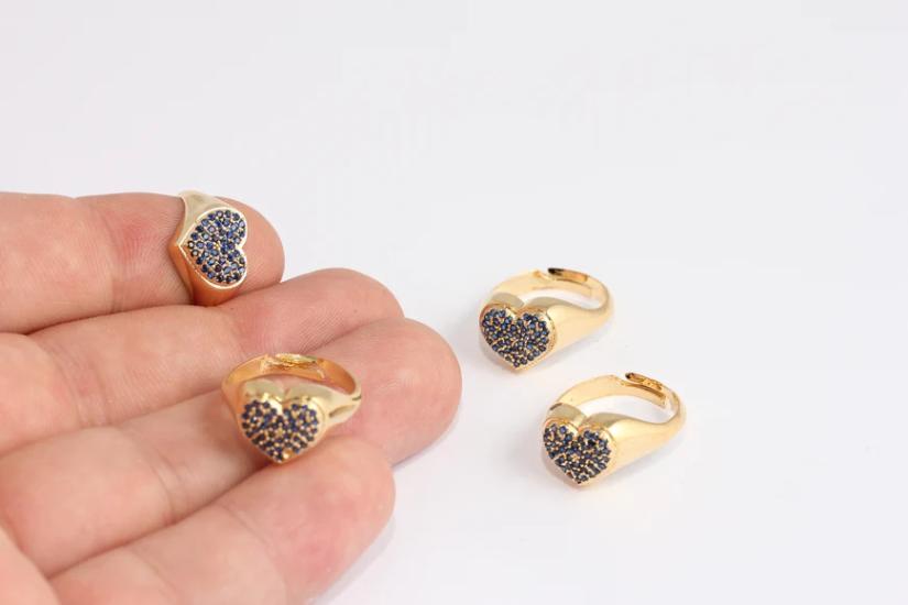 24 Ayar Altın Kaplama Lacivert Taşlı Kalp Yüzük