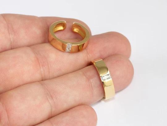 24 Ayar Altın Kaplama Beyaz Baget Taşlı Bant Yüzük