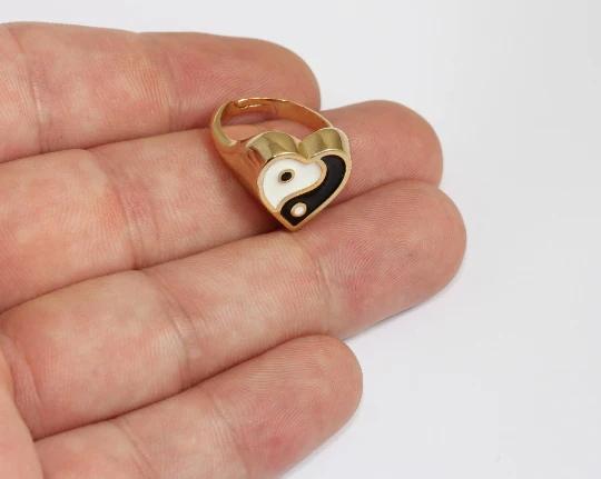 24 Ayar Altın Kaplama Siyah Beyaz Mineli Yin Yang Kalp Yüzük