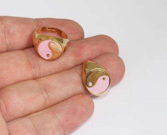 24 Ayar Altın Kaplama Pembe Mineli Yin Yang Yüzük